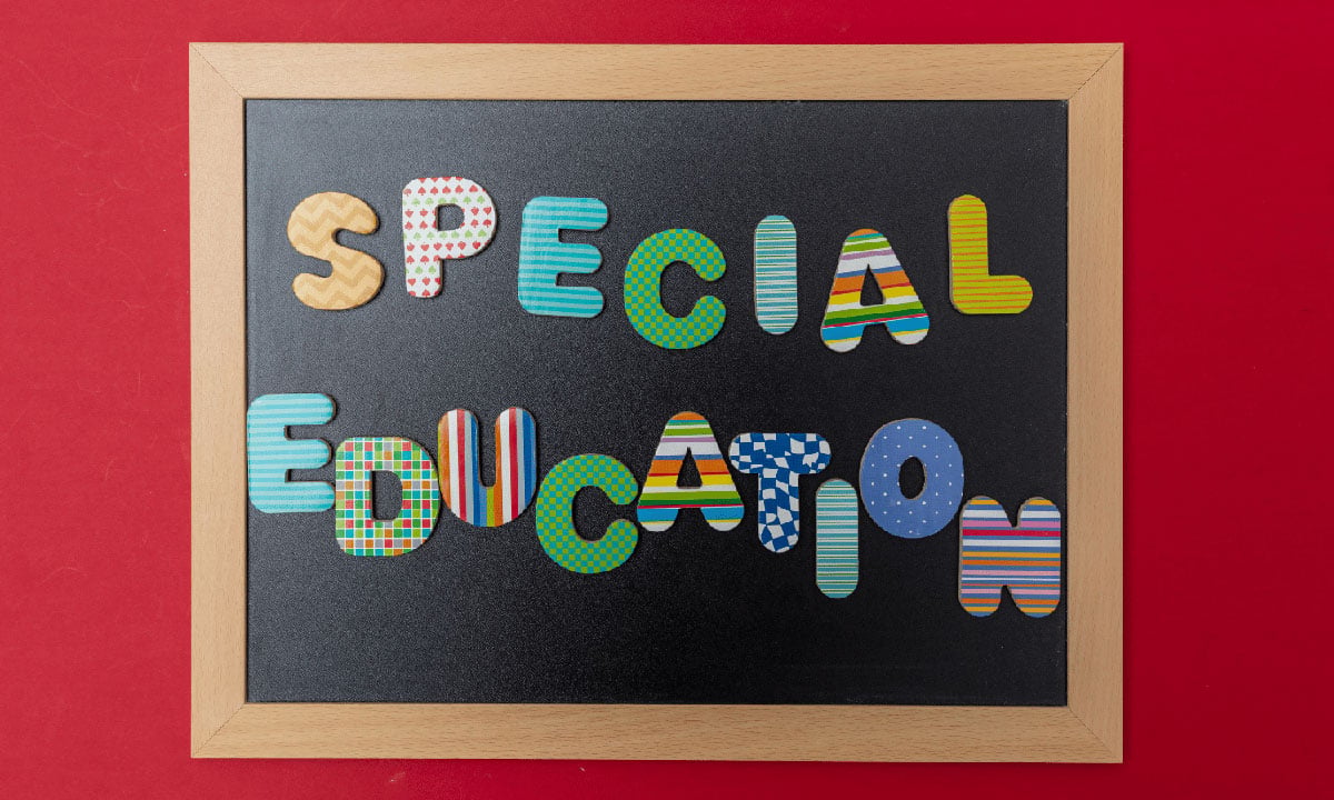 Image: Bulletin board 'special education' in round cut out varied colored letters
